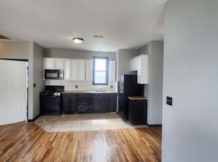 25 Aldine St #2, Newark, NJ 07112