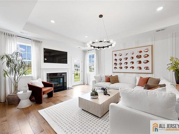 7th image of this home