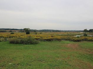 1830 Hunters Ridge Ln, Sugar Grove, IL 60554