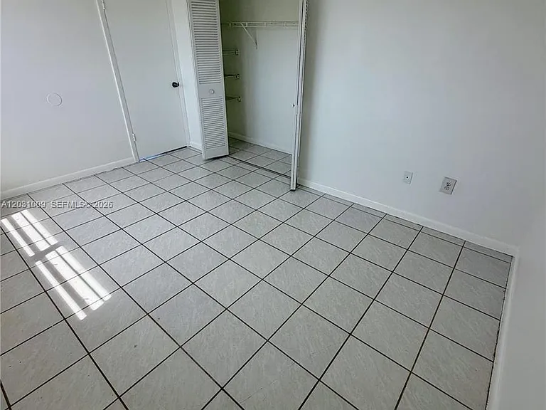 2001 Bay Dr #401 — Photo 11