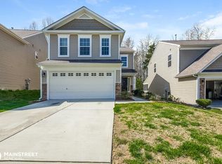 9300 Clifton Meadow Dr, Matthews, NC 28105