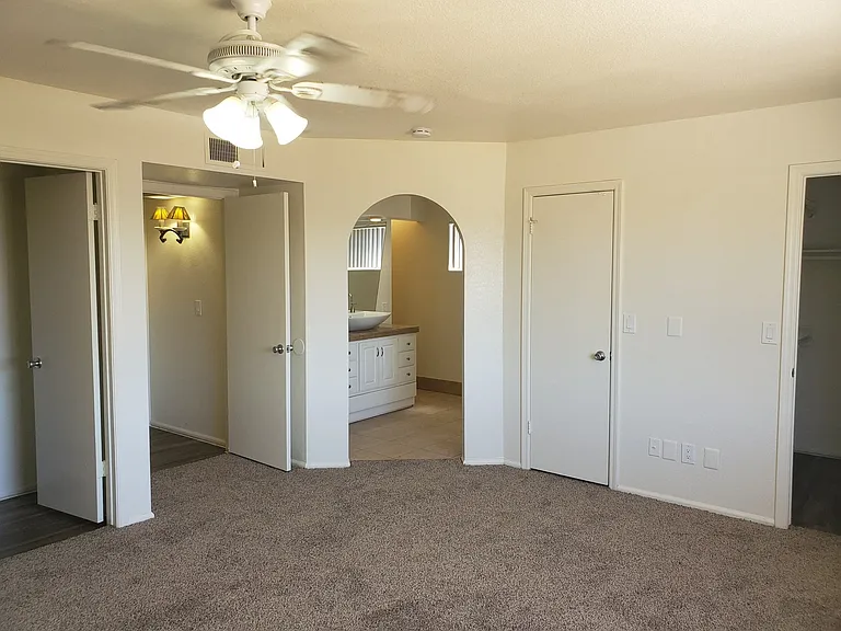 3637 W Angela Dr — Photo 25