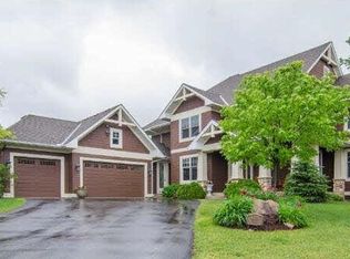 6470 S Saunders Lake Dr, Mound, MN 55364