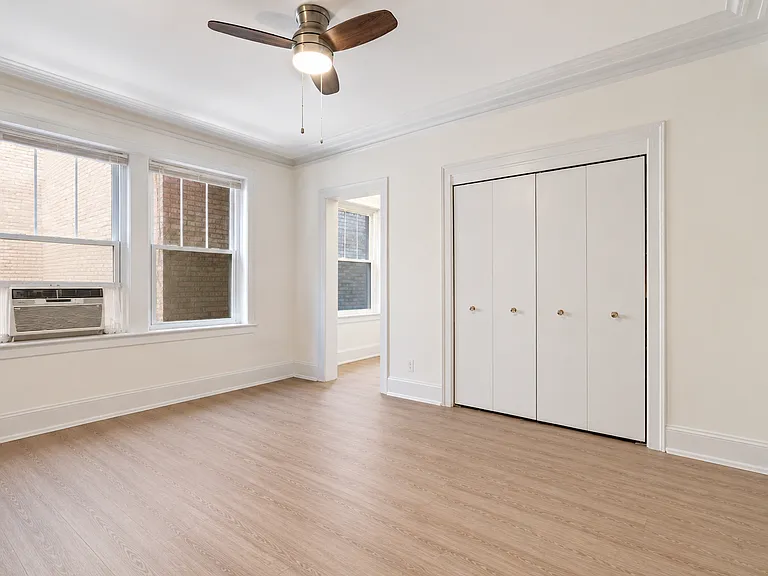 3606 N Pine Grove Ave #2K — Photo 4