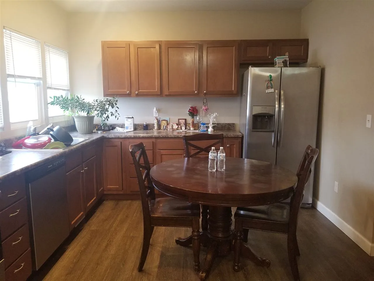 3 bed, 1012 sqft, $1,300 — Photo 4