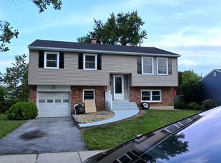 1301 Yellowstone Dr, Newark, DE 19713