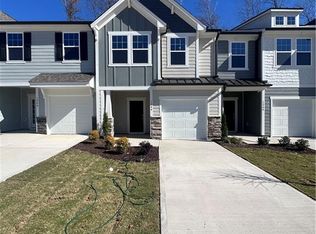 1244 Hammond Dr, Mebane, NC 27302