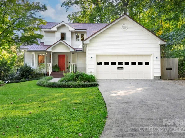 35 Oak St, Brevard, NC 28712