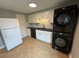 400 E 15th Ave #B4, Columbus, OH 43201