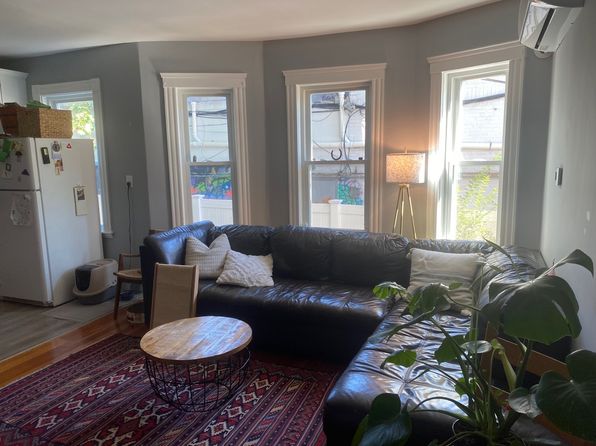 11 Dudley St #1