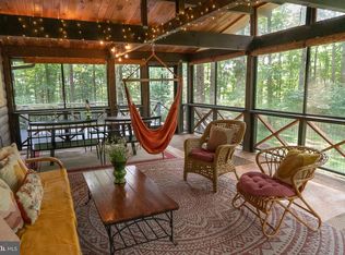 494 Woodbrook Ln, Pratts, VA 22731