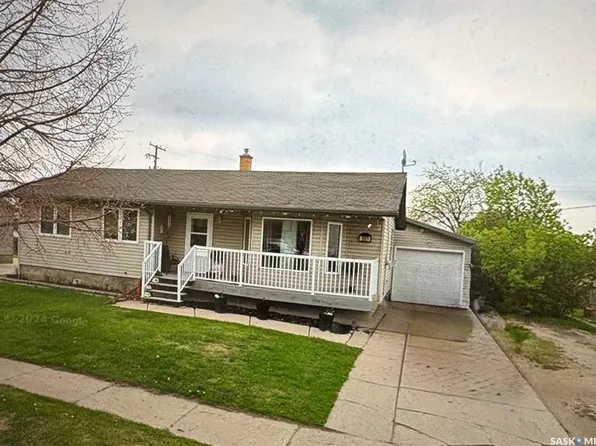 361 Fourth AVENUE N, Yorkton, SK S3N 1B5