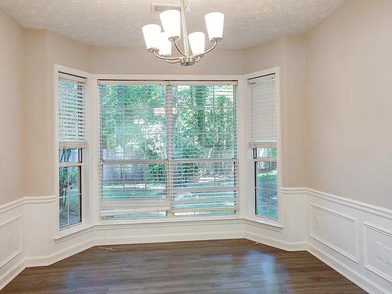 4941 Tanners Spring Dr — Photo 4