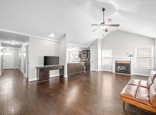 1027 Sunrise Dr, Clarksville, TN 37042