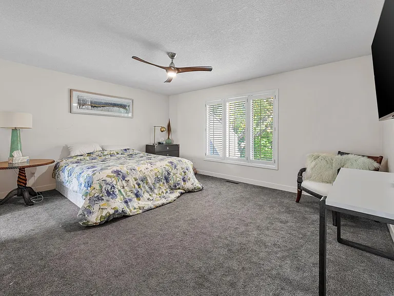 11730 Vista Dr — Photo 22