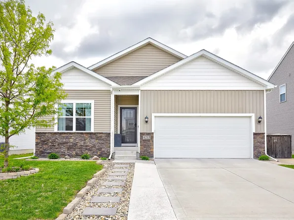 4215 NW Cedarwood Dr, Ankeny, IA 50023