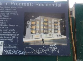 372 E 194th St, Bronx, NY 10458