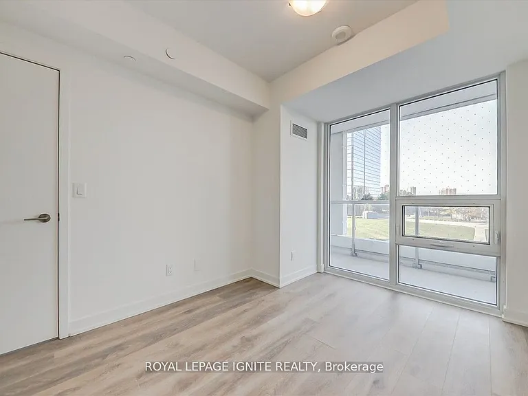 2033 Kennedy Rd #315 — Photo 16