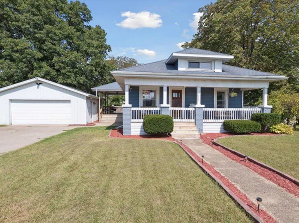 19417 Darden Rd, South Bend, IN 46637