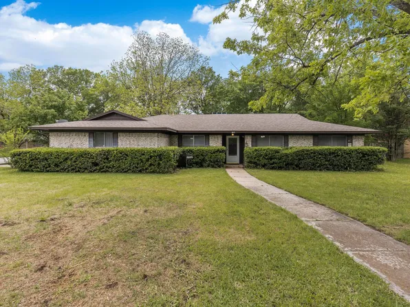 2625 Washington St, Commerce, TX 75428