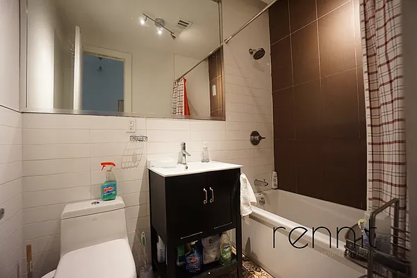 Rented by Rennit Inc. | media 23