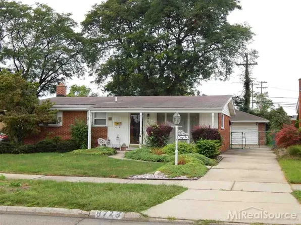8723 Mercedes St, Dearborn Heights, MI 48127