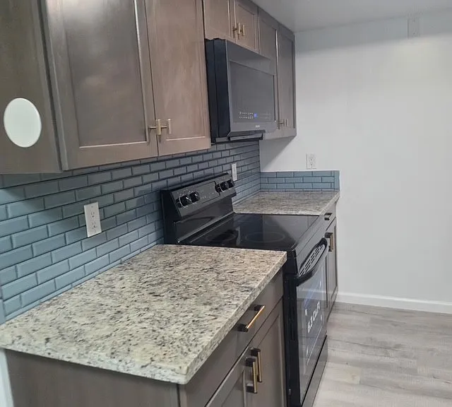 515 Fein Ave #3 — Photo 2