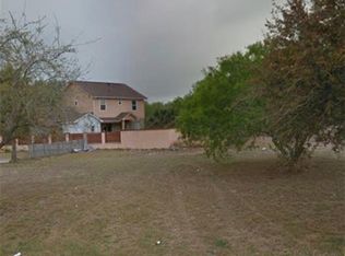 748 N Kika De La Garza Blvd, La Joya, TX 78560