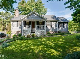 1755 Round Rd, Grayson, GA 30017