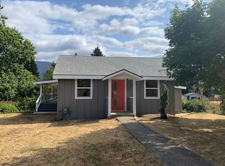 520 NW Gropper Rd, Stevenson, WA 98648