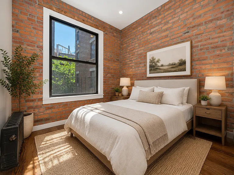 216 Thompson St #4R — Photo 4