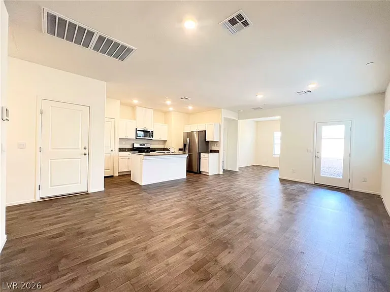 1172 King Lark St — Photo 6