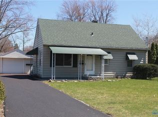 5950 Dixon Ave, Toledo, OH 43613