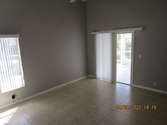 5th image of 8840 Avila Ct