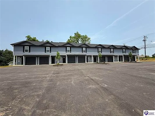 Building Photo - 1202 Woodland Dr