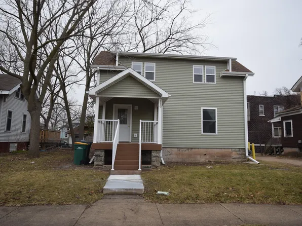 119 Harrison Pl, Fond Du Lac, WI 54935