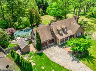 2044 Old York Rd, Burlington, NJ 08016