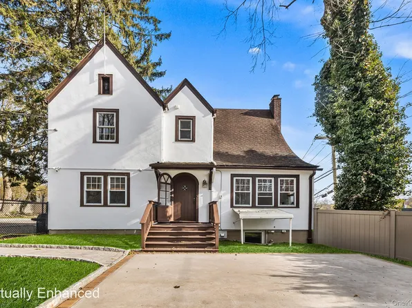 1 Spencer Court, Hartsdale, NY 10530