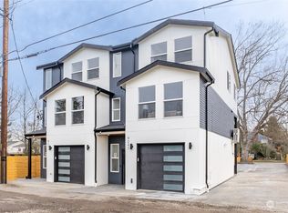 9247 20th Ave SW #B, Seattle, WA 98106