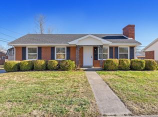 607 Greenbriar Dr, Harrodsburg, KY 40330