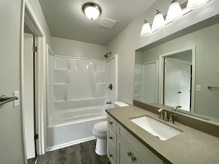 Adobe Creek Apartments — Photo 19