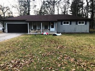 4031 Lester St, Oscoda, MI 48750
