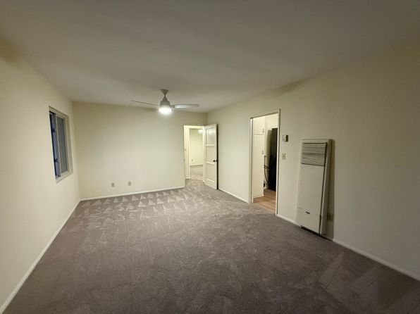 4027 Albatross St APT C