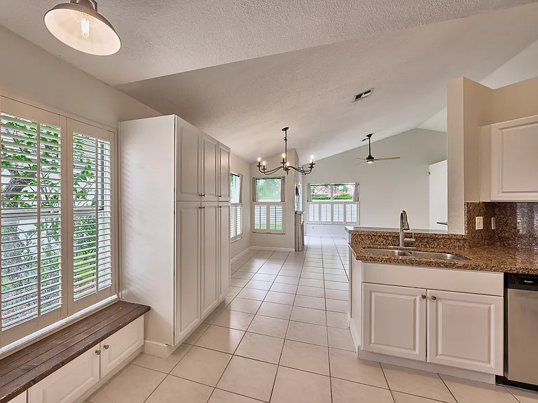2968 Myrtle Oak Cir — Photo 39