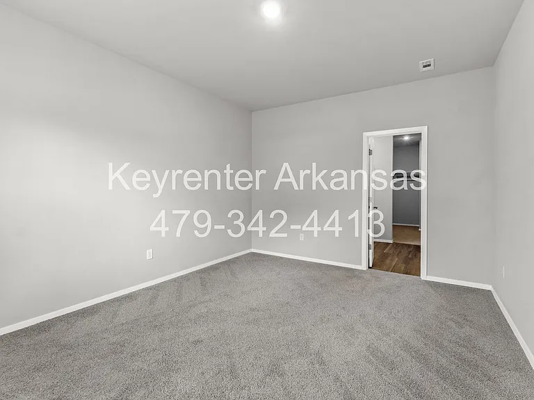 920 S Morningside Dr — Photo 14