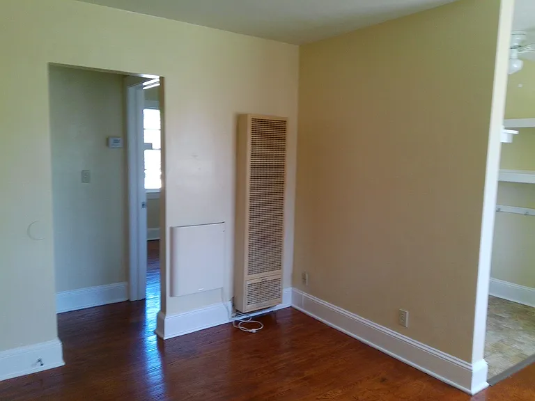 181 Dupre Ave #4 — Photo 4