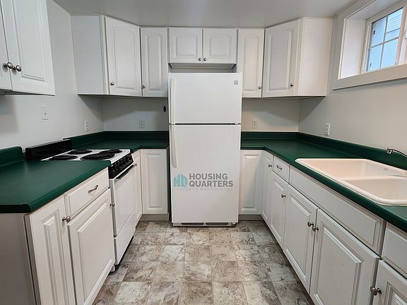 2nd image of 1607 W 11th Ave #A