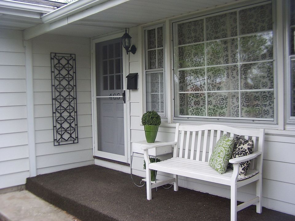 Inviting Entry