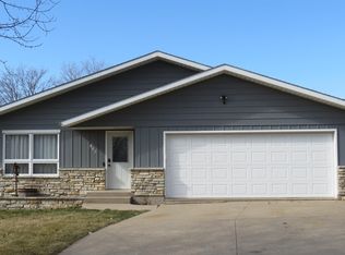 807 Winter St, Lost Nation, IA 52254