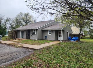 3600 Westridge Dr APT C, Lawrence, KS 66049